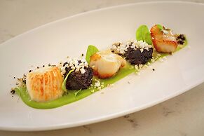 The College Green Hotel Dublin, Autograph Collection