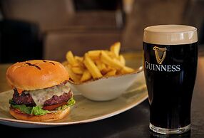 The College Green Hotel Dublin, Autograph Collection