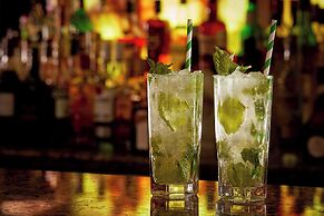 The College Green Hotel Dublin, Autograph Collection