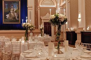 The College Green Hotel Dublin, Autograph Collection