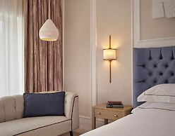 The College Green Hotel Dublin, Autograph Collection