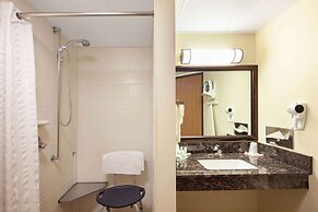 AmericInn by Wyndham Ashland