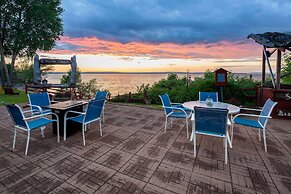 AmericInn by Wyndham Ashland