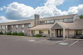 AmericInn by Wyndham Hayward