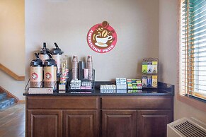 AmericInn by Wyndham Hayward