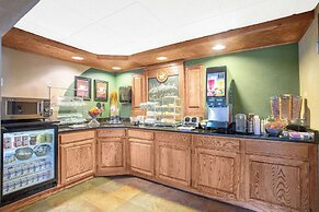 AmericInn by Wyndham Hayward