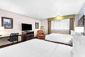 Best Western Plus Parkway Inn