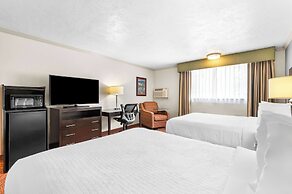 Best Western Plus Parkway Inn