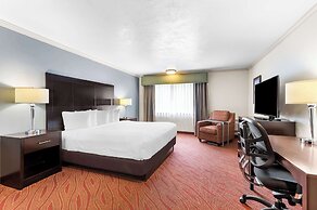Best Western Plus Parkway Inn