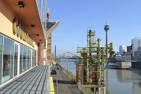 Courtyard by Marriott Düsseldorf Hafen