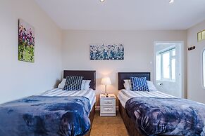 Holcombe Guest House