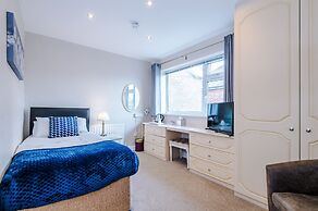 Holcombe Guest House