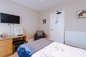 Holcombe Guest House