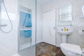 Holcombe Guest House