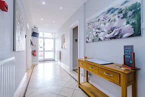 Holcombe Guest House