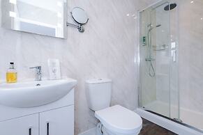 Holcombe Guest House