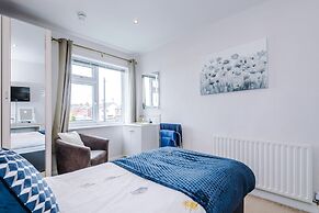 Holcombe Guest House