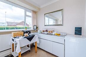Holcombe Guest House