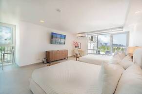ESJ Beach Hotel