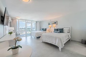 ESJ Beach Hotel