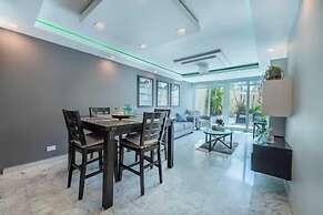 ESJ Beach Hotel
