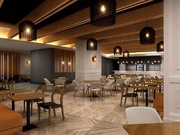 The Chattanoogan Hotel, Curio Collection by Hilton