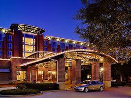 The Chattanoogan Hotel, Curio Collection by Hilton