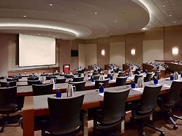 The Chattanoogan Hotel, Curio Collection by Hilton