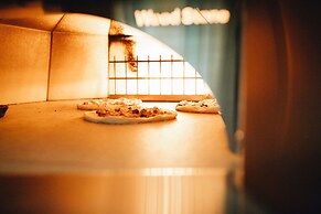 The Chattanoogan Hotel, Curio Collection by Hilton