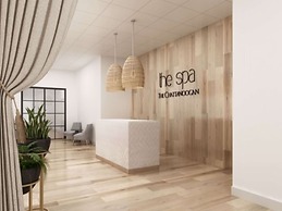 The Chattanoogan Hotel, Curio Collection by Hilton