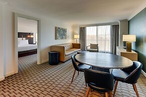 The Chattanoogan Hotel, Curio Collection by Hilton