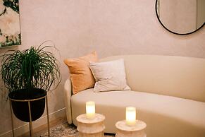 The Chattanoogan Hotel, Curio Collection by Hilton