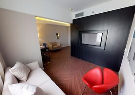 Estanplaza Funchal - Faria Lima