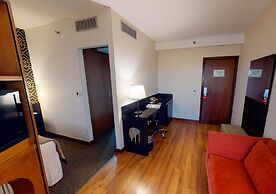 Estanplaza Funchal - Faria Lima