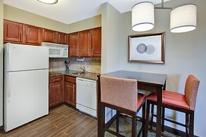 Staybridge Suites - Louisville - East by IHG