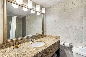 Best Western Plus Newark Airport West