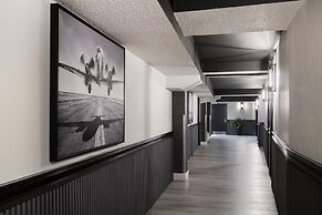 Aiden by Best Western Newark Airport