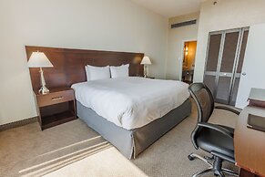 Travelodge by Wyndham Hotel & Convention Centre Quebec City