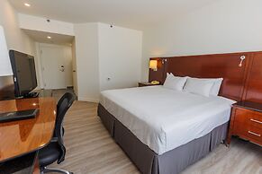 Travelodge by Wyndham Hotel & Convention Centre Quebec City