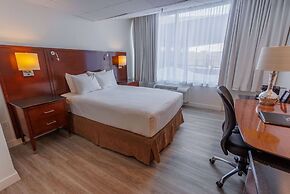 Travelodge by Wyndham Hotel & Convention Centre Quebec City