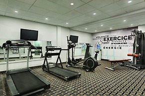 Travelodge by Wyndham Hotel & Convention Centre Quebec City