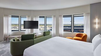 PARKROYAL Melbourne Airport