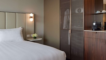 PARKROYAL Melbourne Airport