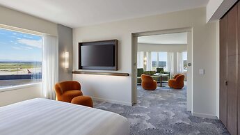 PARKROYAL Melbourne Airport