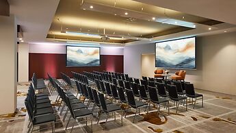 PARKROYAL Melbourne Airport