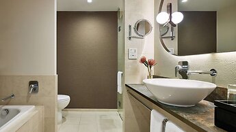 PARKROYAL Melbourne Airport