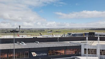 PARKROYAL Melbourne Airport