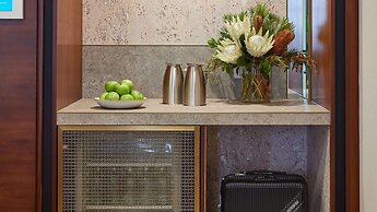 PARKROYAL Melbourne Airport