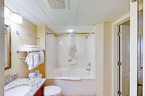 Carolinian Beach Resort