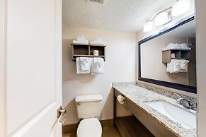 Carolinian Beach Resort